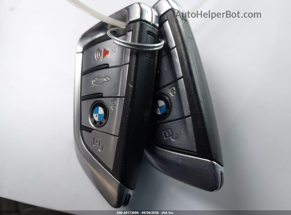 WBAJA5C32HG896466 2017 BMW 5 SERIES Белый Вид панели приборов