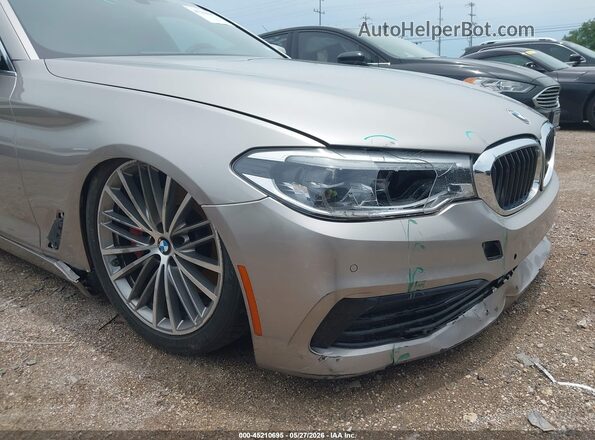 WBAJA5C5XKWW03282 2019 BMW 5 SERIES Gray Front view