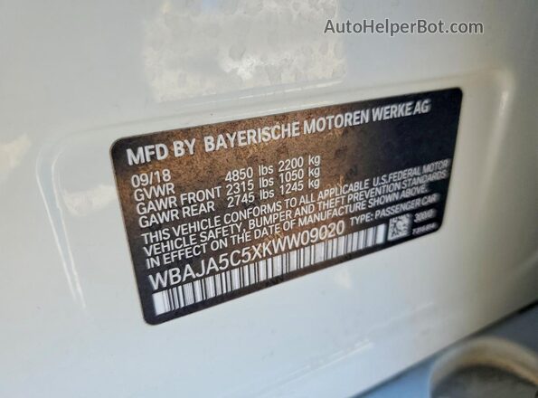 WBAJA5C5XKWW09020 2019 BMW 5 SERIES Белый Вид наклейки с VIN-кодом