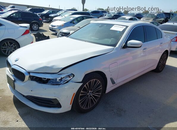 WBAJA9C54KB398668 2019 BMW 5 SERIES White Передня ліва чверть