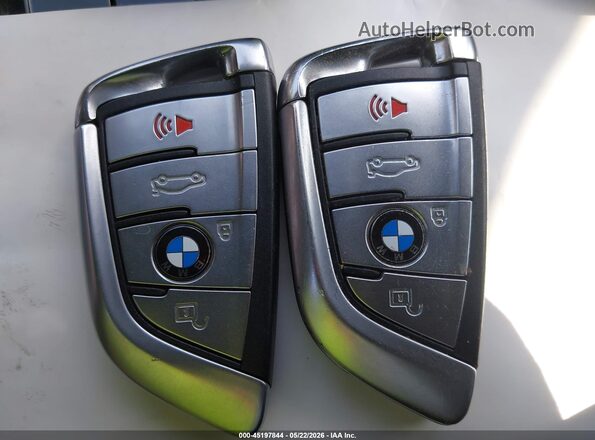 WBAJA9C54KB398668 2019 BMW 5 SERIES White Вид панелі приладів