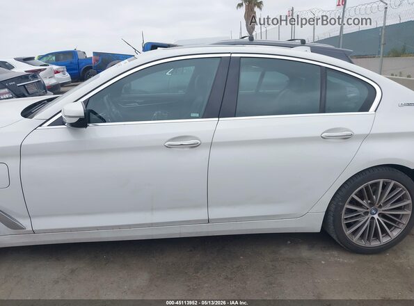 WBAJA9C59JB251132 2018 BMW 5 SERIES White 