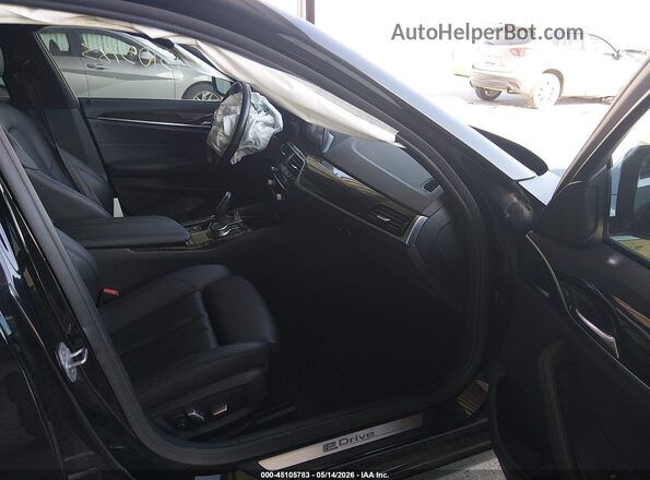 WBAJB1C50KB375757 2019 BMW 5 SERIES Black წინა სალონის ხედი