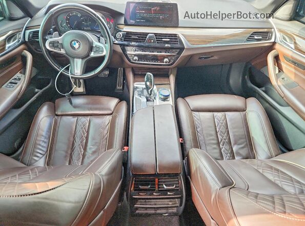 WBAJB9C54JB036528 2018 BMW M5 White Вид панелі приладів