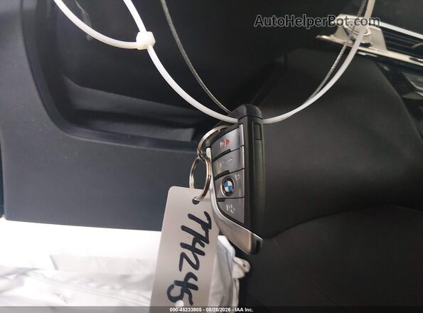 WBAJB9C58JB286922 2018 BMW 5 SERIES Черный Вид панели приборов