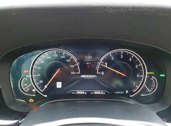 WBAJB9C5XJB286968 2018 BMW M5 Black Vista del cuadro de instrumentos