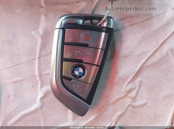 WBAJE5C36HG915735 2017 BMW 5 SERIES Black Առջևի վահանակի տեսք
