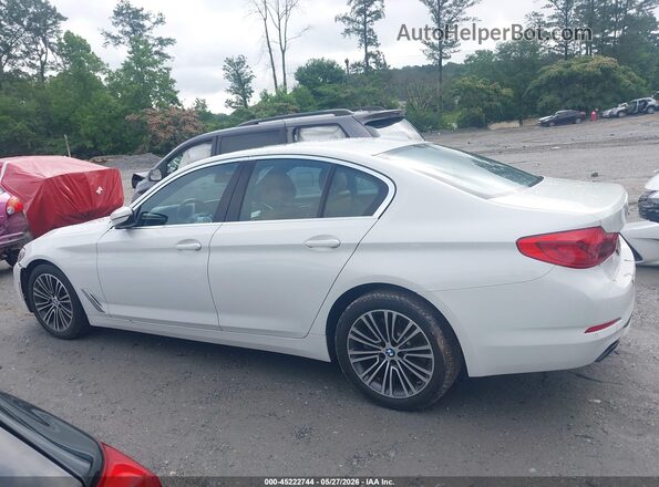 WBAJE5C59KWW40425 2019 BMW 5 SERIES Белый Панорамный вид салона 360°