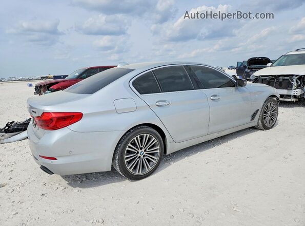 WBAJE7C38HG890980 2017 BMW 7 SERIES Silver 
