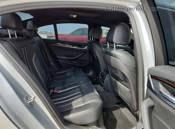 WBAJE7C38HG890980 2017 BMW 7 SERIES Silver 