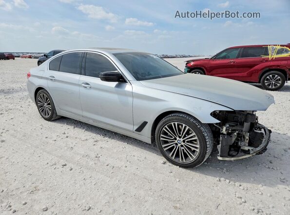 WBAJE7C38HG890980 2017 BMW 7 SERIES Silver 
