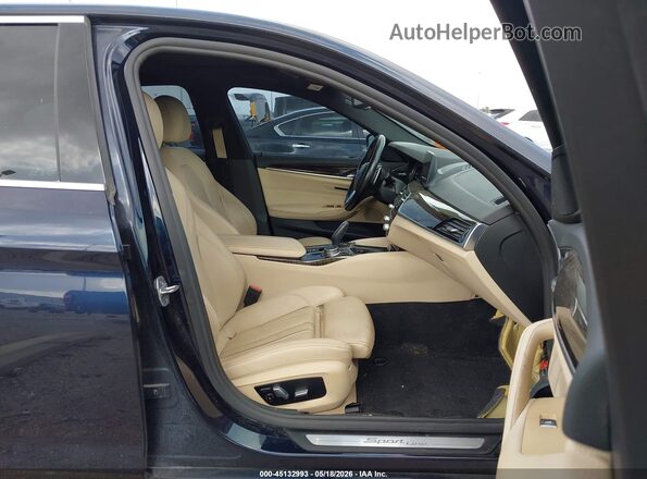 WBAJE7C50JWC56207 2018 BMW 5 SERIES Blue Vista interior delantera