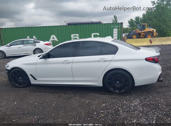 WBAJE7C50KWW20978 2019 BMW 5 SERIES Белый Панорамный вид салона 360°