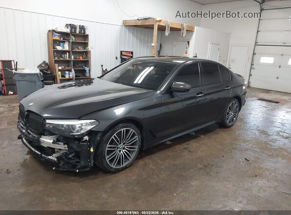 WBAJE7C58JWC55662 2018 BMW 5 SERIES Gray Front left