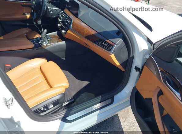 WBAJE7C59KWW38413 2019 BMW 7 SERIES White 