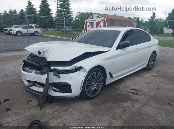 WBAJE7C5XKWW11138 2019 BMW 5 SERIES Белый Передняя левая четверть