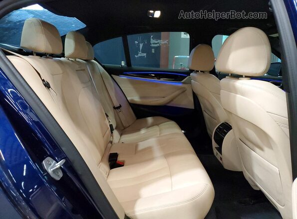 WBAJR7C06LWW62520 2020 BMW 5 SERIES Blue უკანა სავარძლების ხედი
