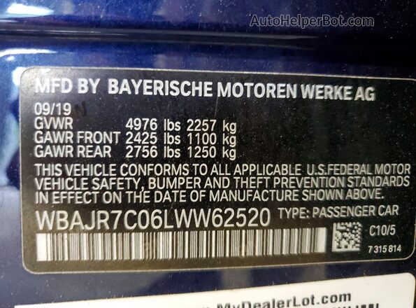 WBAJR7C06LWW62520 2020 BMW 5 SERIES Blue ძრავის განყოფილების ხედი