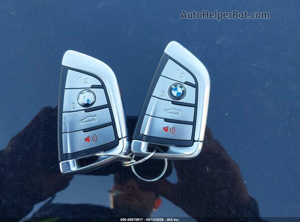 WBAJS7C08LBN96743 2020 BMW 5 SERIES Black წინა პანელის ხედი