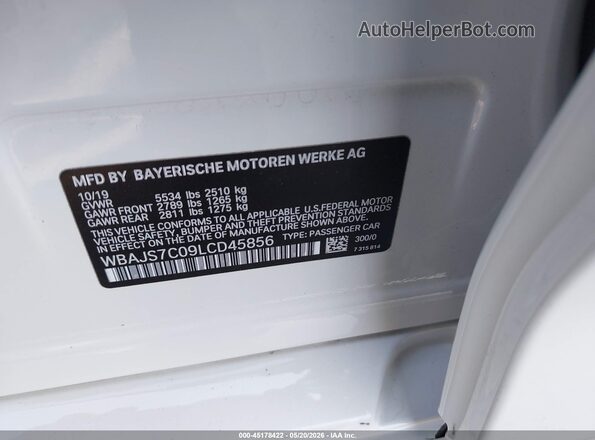 WBAJS7C09LCD45856 2020 BMW 5 SERIES White Vista del compartimento del motor