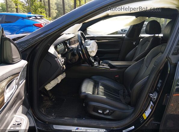 WBAJV6C52JBJ99765 2018 BMW 6 SERIES Black Widok wnętrza z przodu