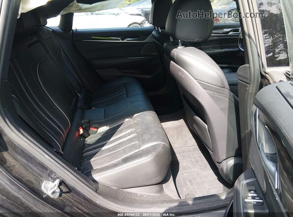 WBAJV6C52JBJ99765 2018 BMW 6 SERIES Black Widok naklejki z numerem VIN