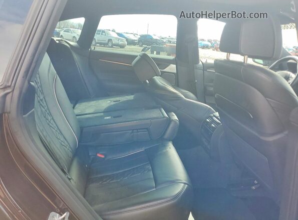 WBAJV6C55JBJ99274 2018 BMW 7 SERIES Purple Rear interior view