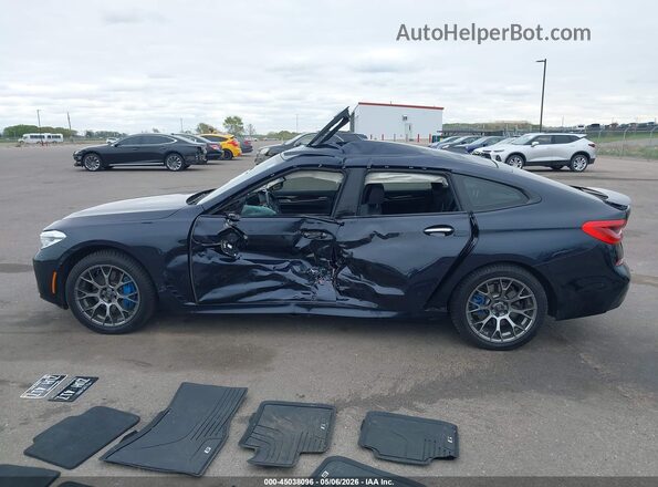 WBAJV6C56JBC99726 2018 BMW 7 SERIES Black 