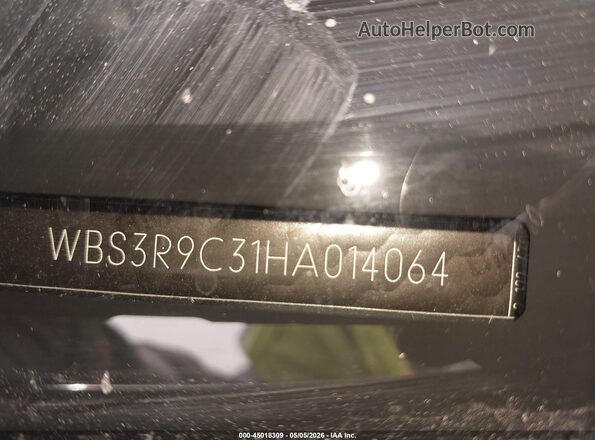WBS3R9C31HA014064 2017 BMW M4 Black ძრავის განყოფილების ხედი