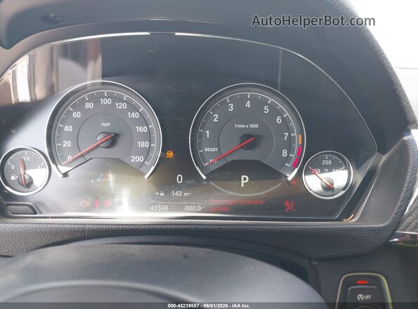 WBS3R9C33HA014356 2017 BMW M4 White Vista de los asientos traseros