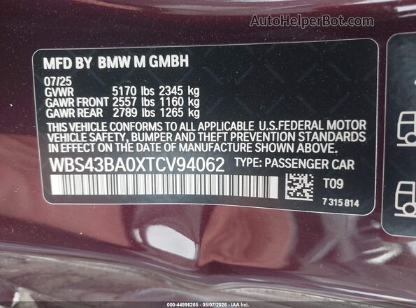WBS43BA0XTCV94062 2026 BMW M4 Purple Vista del compartimento del motor