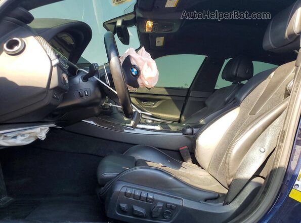 WBS6E9C5XGG437019 2016 BMW M6 Blue Front interior view
