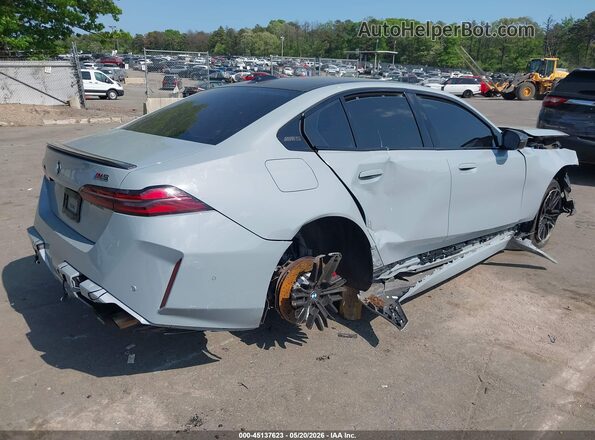 WBS83FK02TCV22294 2026 BMW M5 Gray Задня права чверть