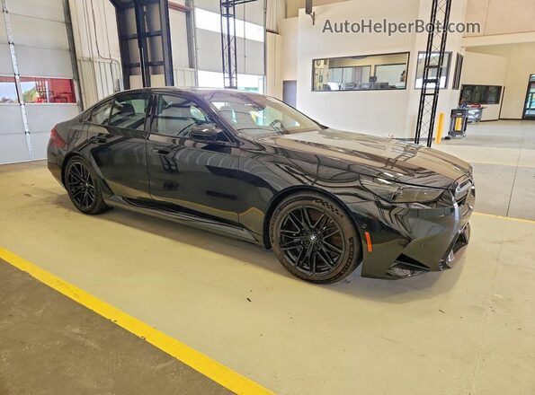WBS83FK05TCV11581 2026 BMW M5 Black Przód prawy