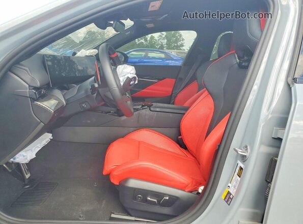 WBS83FK05TCV68511 2026 BMW M5 Gray Սալոնի դիմացի տեսք