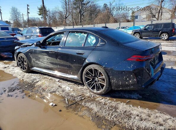WBS83FK08SCU12767 2025 BMW M5 Черный Задняя левая четверть