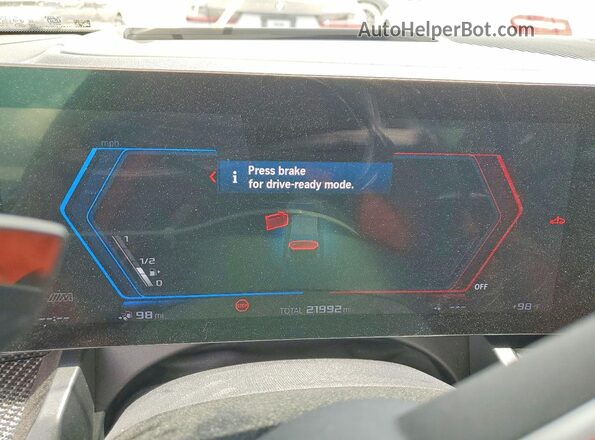 WBS83FK08SCU45123 2025 BMW M5 Черный Вид щитка приборов