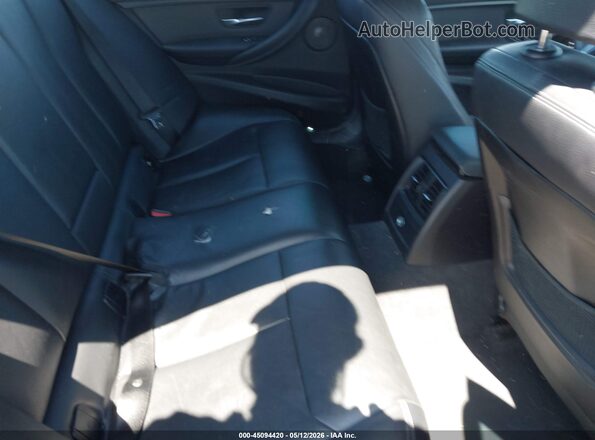 WBS8M9C55J5L00732 2018 BMW M3 Red Widok naklejki z numerem VIN