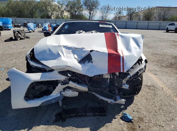 WBSDZ0C01NCH58191 2022 BMW M8 White Vista frontal