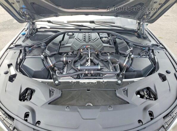 WBSDZ0C08NCJ30058 2022 BMW M8 Gray 