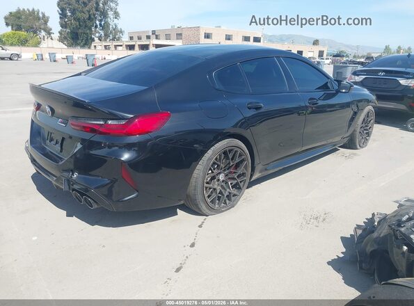WBSGV0C00PCL61824 2023 BMW M8 Black Tył prawy