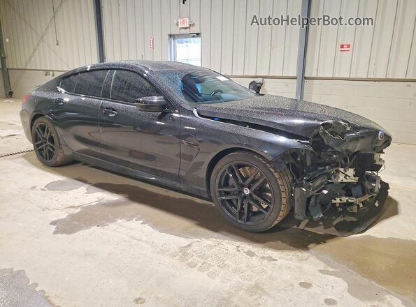 WBSGV0C01PCK32961 2023 BMW M8 Black Przód prawy