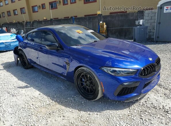 WBSGV0C09NCJ55155 2022 BMW M8 Blue Delantero derecho