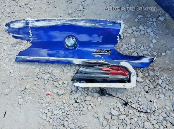WBSGV0C09NCJ55155 2022 BMW M8 Blue Vista del compartimento del motor