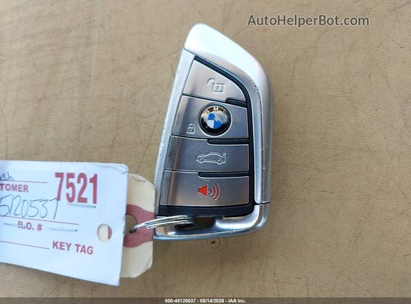 WBSJF0C56KB448186 2019 BMW M5 Silver Widok deski rozdzielczej