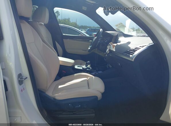 WBX47DP02RN266777 2024 BMW X3 White Front interior view