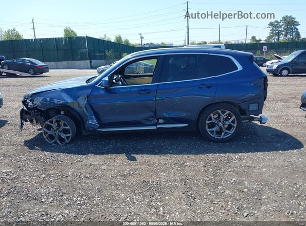 WBX57DP02NN164457 2022 BMW X3 Blue 360 interior view