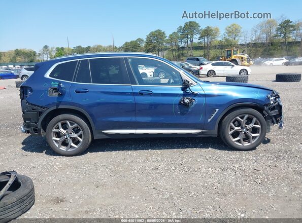 WBX57DP02NN164457 2022 BMW X3 Blue Rear interior view