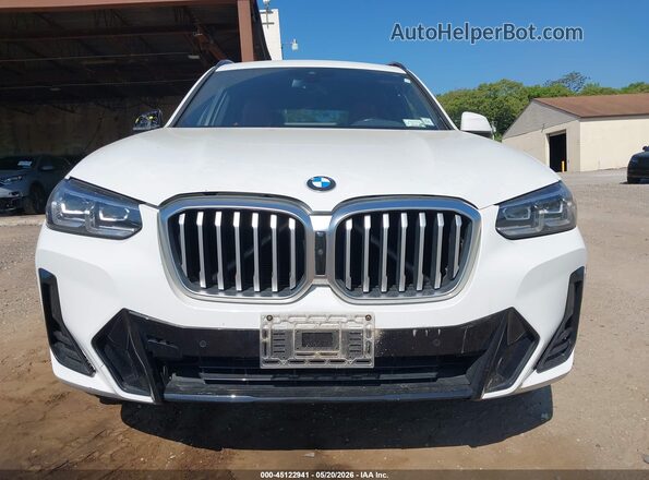 WBX57DP02RN261969 2024 BMW X3 White Instrument cluster view