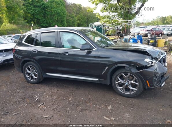 WBX57DP05RN282394 2024 BMW X3 Серый Вид задней части салона